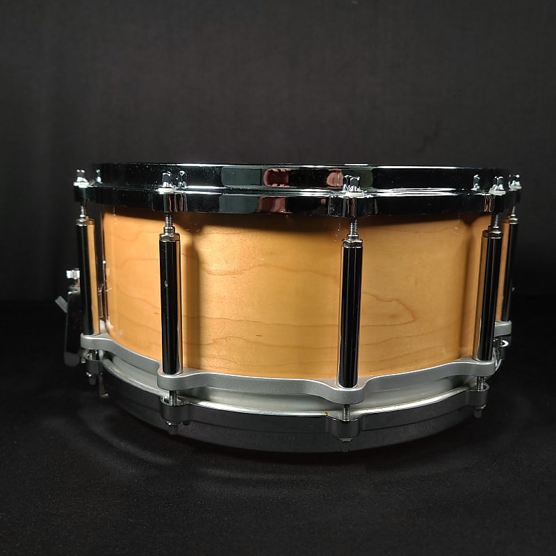 Used Pearl Free Floating Maple 14x6.5 Snare Drum 2nd Series