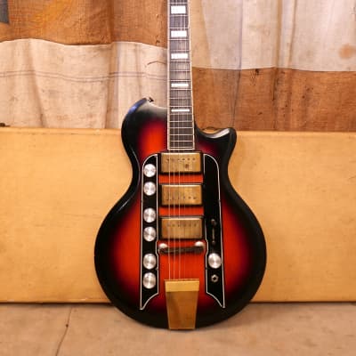 Airline A-7218 Triple Pickup Town & Country 1959 Redburst image 1