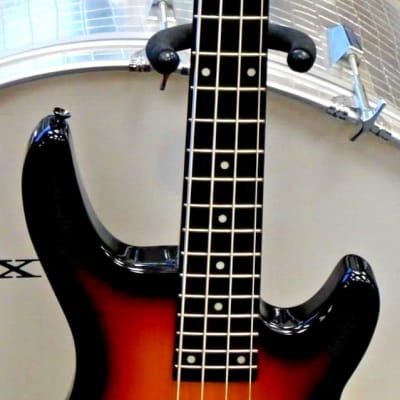 Washburn Lyon LB-40 Prowler Series 4-String Electric Bass Guitar! Sunburst! VERY NICE!!! image 3
