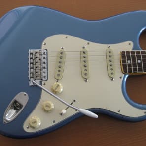 コンポーネントストラト Gorgeous Rare Fender Japan Stratocaster St-65B-US (w/binding