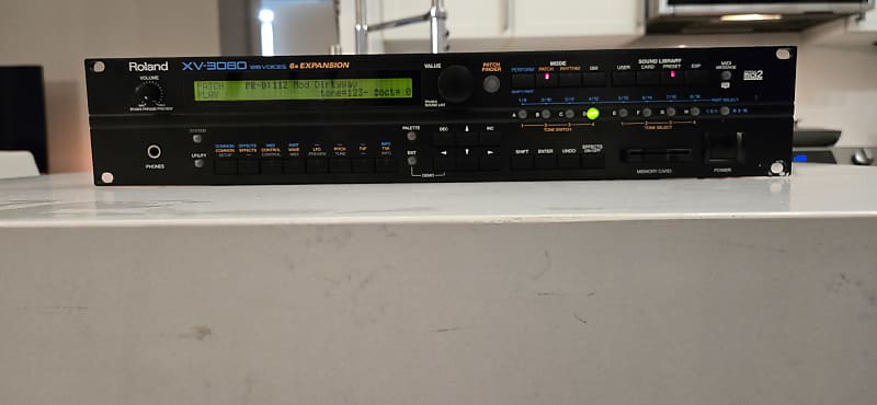 Roland XV-3080 128 Voice Rackmount Synthesizer | Reverb