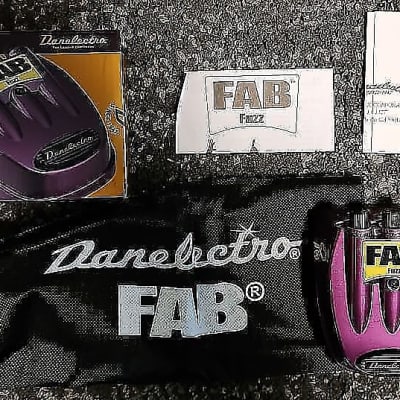 Danelectro FAB DIRT Afford-A-Board - $15 + $18 + $26 = Heavy