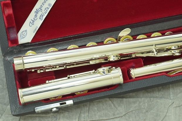 Pearl PF-675 Flute