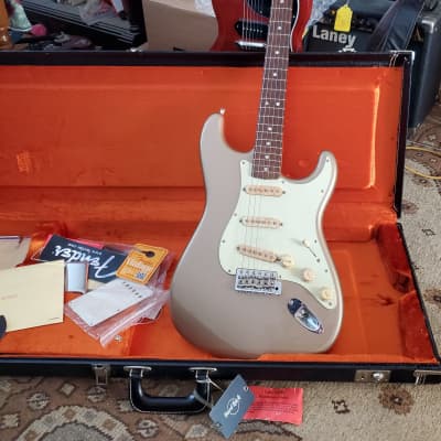 Fender Stratocaster 2010-2015 - Shoreline gold image 5