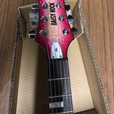 Daisy Rock 'Elite Venus' Electric Guitar - DR6312 Pink