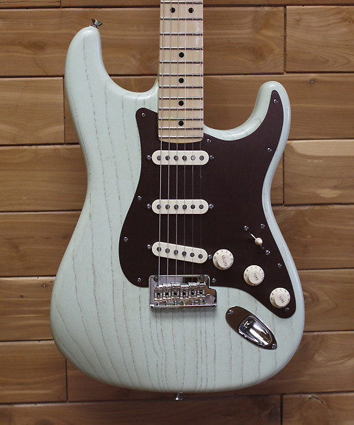 Fender FSR American Standard Rustic Ash Stratocaster in
