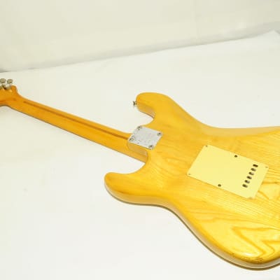 Greco Super Sounds SE Stratocaster model 1977 Electric Guitar Ref.No 5627 image 12