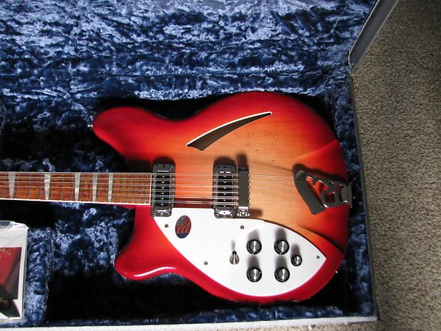 Left handed rickenbacker 12 string top