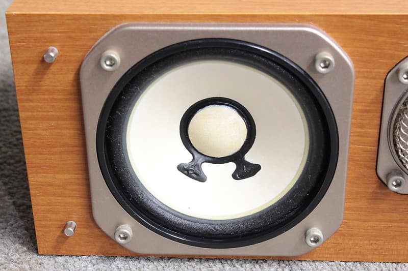 Yamaha NS-C10MM (center channel for NS-10MM speaker set) passive monitor  Tan NS-10MMT mini NS-10MM