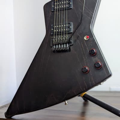Gibson Limited Edition Vampire Blood Moon Explorer Ebony/Red | Reverb Canada