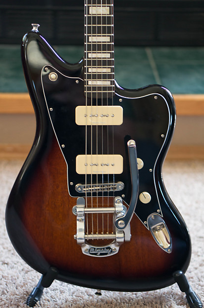 ギター Fender Modern Player Jaguar Fender Modern Player Jaguar | Sweetwater