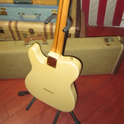 1990 Fender James Burton Signature Telecaster Pearl White w/ Original Tweed Case image 6