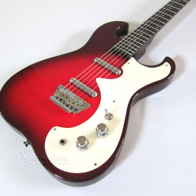 Silvertone Electric Guitar 1449 - Red Silver Flake Burst image 2