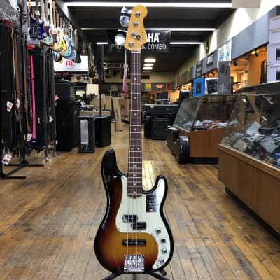 Fender American Ultra Precision Bass Ultraburst w/Hard Case image 4