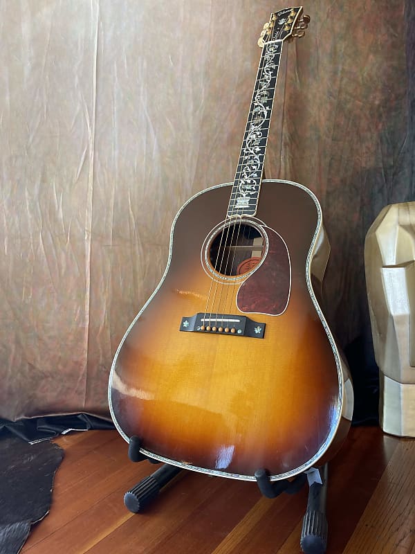 Gibson J-45 Vine 2017 - Autumn Burst | Reverb