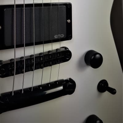Manuel Ali Guitars X6 Custom Explorer 2019 white Metallic image 3