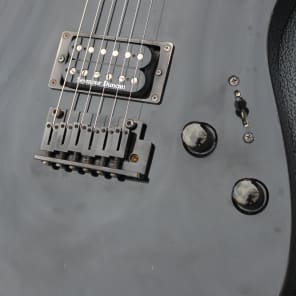 Fender Showmaster Blackout HH Stratocaster Made in Korea Fender Showmaster Blackout HH Stratocaster Made in Korea