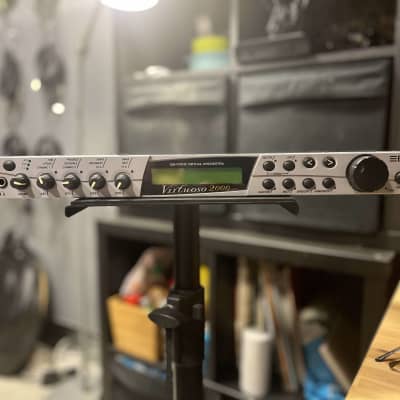 E-MU Systems Virtuoso 2000 Rackmount 128-Voice Virtual Orchestra 2000 - Silver