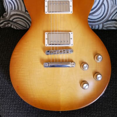 Gibson Les Paul Tribute Plus 2017 Honey Burst LP w/ Seymour