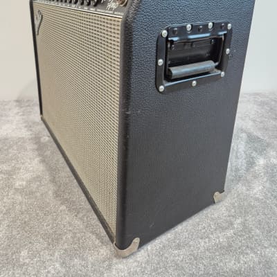 Fender Twin Amp - 100-watts Versatile Guitar Amplifier image 14