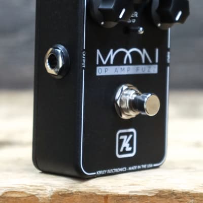Keeley Electronics Moon Op Amp Fuzz Refined Filter Controls Fuzz Effect Pedal image 3