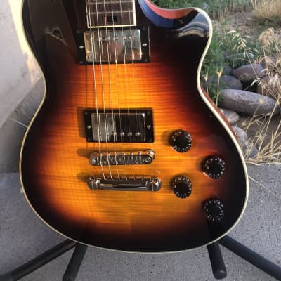 Larrivee RS-4 2008 Tobacco Sunburst master grade flamed maple top USA with Lollar imperial pickups image 4