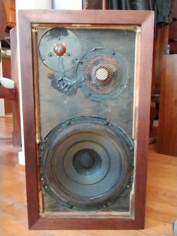 Single Acoustic Research AR3 in very good condition - 1960&#039;s  			