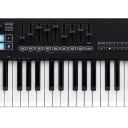 Novation Launchkey 61 Mk3 61 Key Keyboard Controller