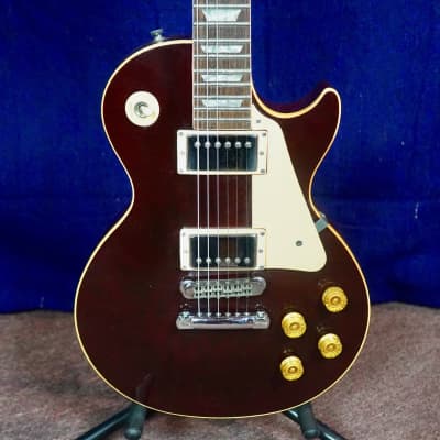 Gibson Les Paul Standard 1982 Wine Red image 1