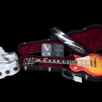 Gibson Custom Shop Ace Frehley Budokan Les Paul #1 Signed & Aged and OWNED! Signed boots, strap & book image 2