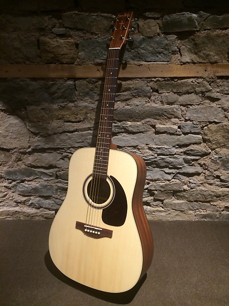 Simon Patrick Woodland Pro Spruce w Case
