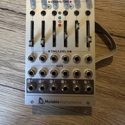 Mutable Instruments Stages 2019 - Present - Silver image 2