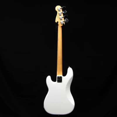 Fender American Performer Precision Bass, Rosewood Fingerboard, Arctic White image 4