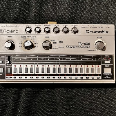 Roland TR-606 Drumatix — Classic Vintage Drum Machine