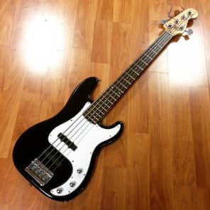 Squier precision bass standard 5 string on sale