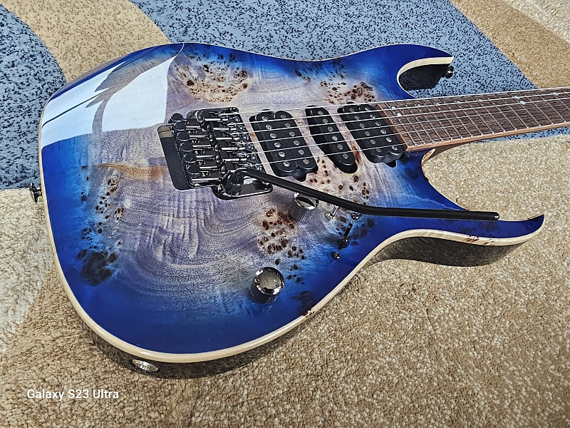 Ibanez Premium S1070PBZ Electric Guitar - Cerulean Blue Burst