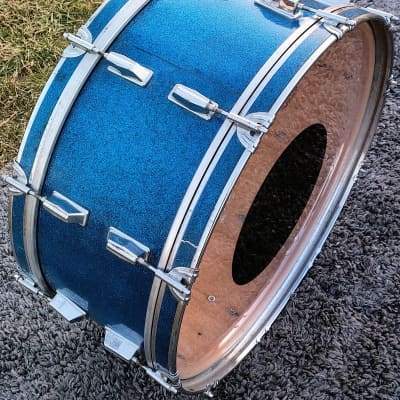 70's Pearl 26" x 10" Blue Sparkle Bass Drum image 4
