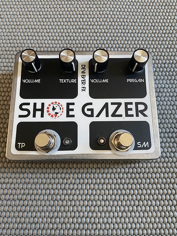 Devi Ever SHOEGAZER