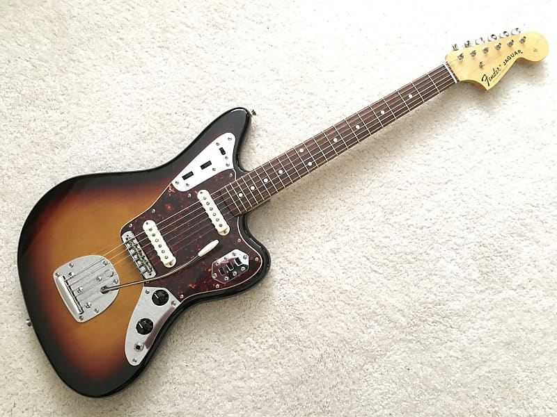 Fender japan jaguar フェンダー・ジャガー ギター