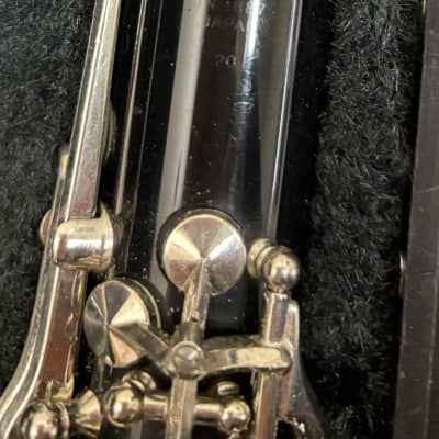 Yamaha YCL-20 Bb Standard Clarinet 2010s - Black image 2