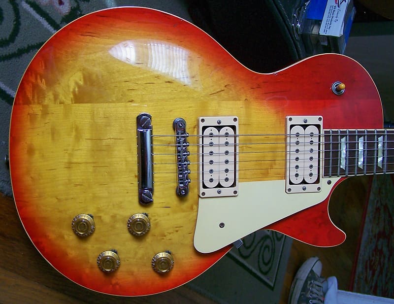 1980 Tokai Love Rock LS-50 40+ Year Vintage 'Old Wood' Crews 1980 Tokai Love Rock LS-50 40+ Year Vintage 'Old Wood' Crews