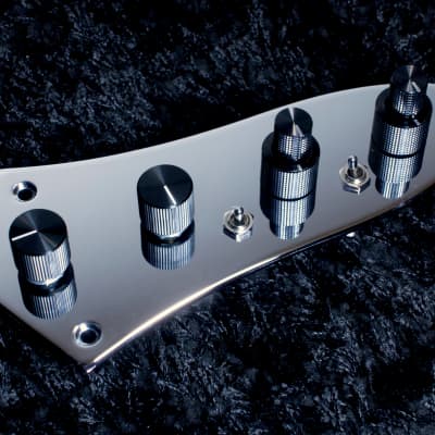 Lusithand Devices 800 JP on board bass preamp Jazz plate mounted 2023 - Chrome image 3