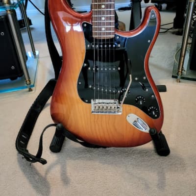 Fender Stratocaster-Ash body Rosewood neck 2017, locking tuners Sienna Burst Flawless & Set Up! image 6