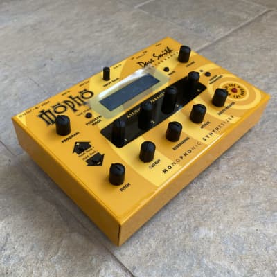 Dave Smith Instruments - Mopho - Monophonic Synthsizer - Unused, Mint