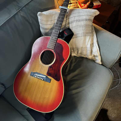 1971 Gibson B-25 Deluxe 00-Size Guitar