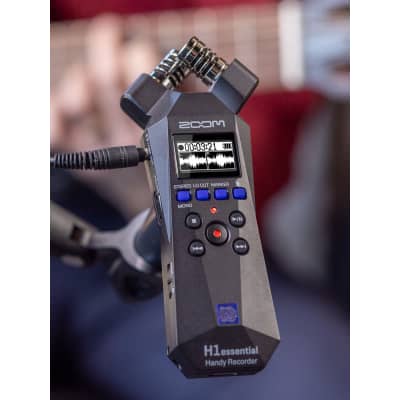 Zoom H1essential 32-Bit Float Handy Recorder with Built-in Microphones image 6