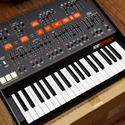 Korg ARP Odyssey Rev3 37-Slim Key Duophonic Analog Synthesizer