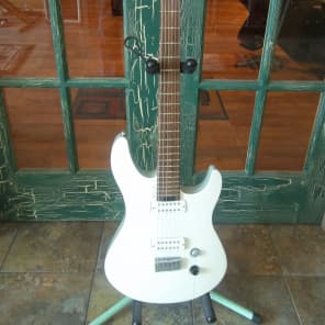 中古】YAMAHA / RGXA2 White【新宿店】 | イシバシ楽器
