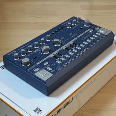Behringer TD-3 Analog Bass Line Synthesizer 2019 - Present - Blue image 5