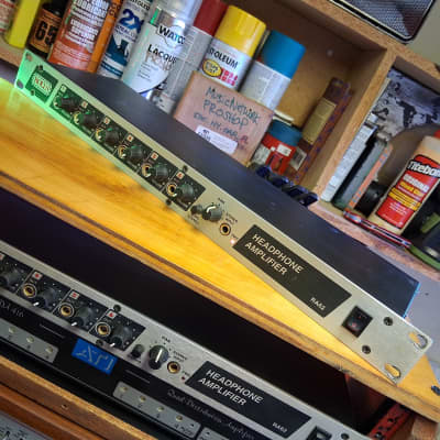 Sterling Audio S418HA Professional 8-Channel Headphone Amplifier